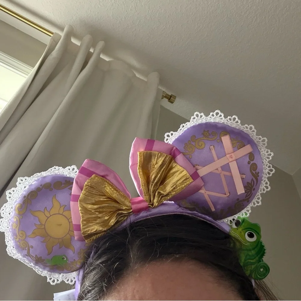 Disney Parks Rapunzel Minnie Ear Headband nwt